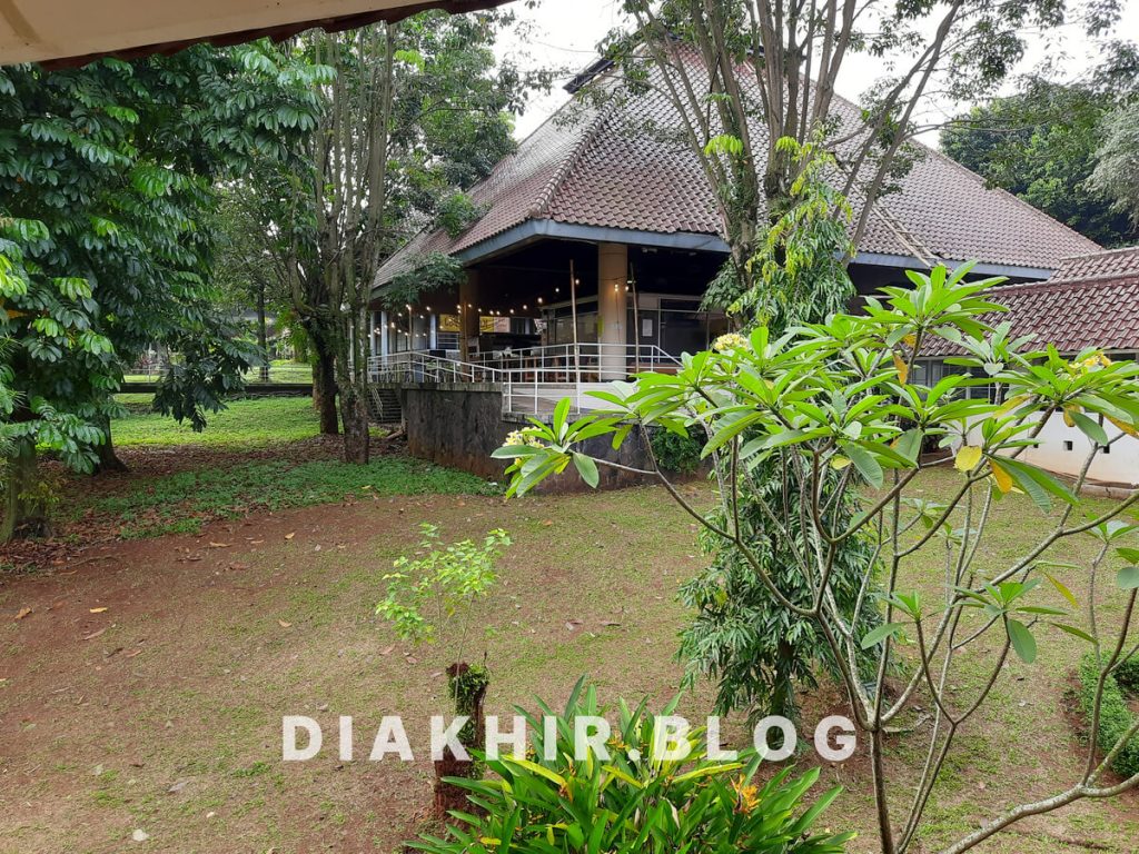 Gambar pengalaman Menginap di Guest House Pusat Studi Jepang Universitas Indonesia, suasana kantin Pusat Studi Jepang (PSJ)